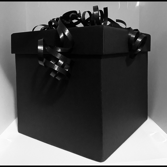 Gag Gift Of NOTHING. Who Wants or Needs NOTHING? Christmas, Birthday Gift Box - Picture 7 of 7